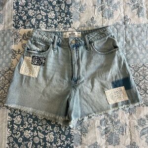 Hollister Women's Light Blue Jean Shorts with Patchwork Size 1 W 25 100% Cotton